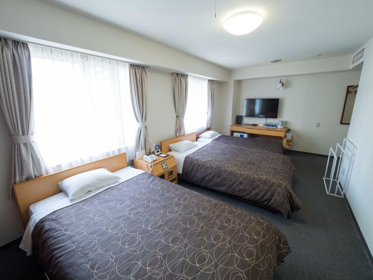 Hotel Shin Osaka Exteriör bild